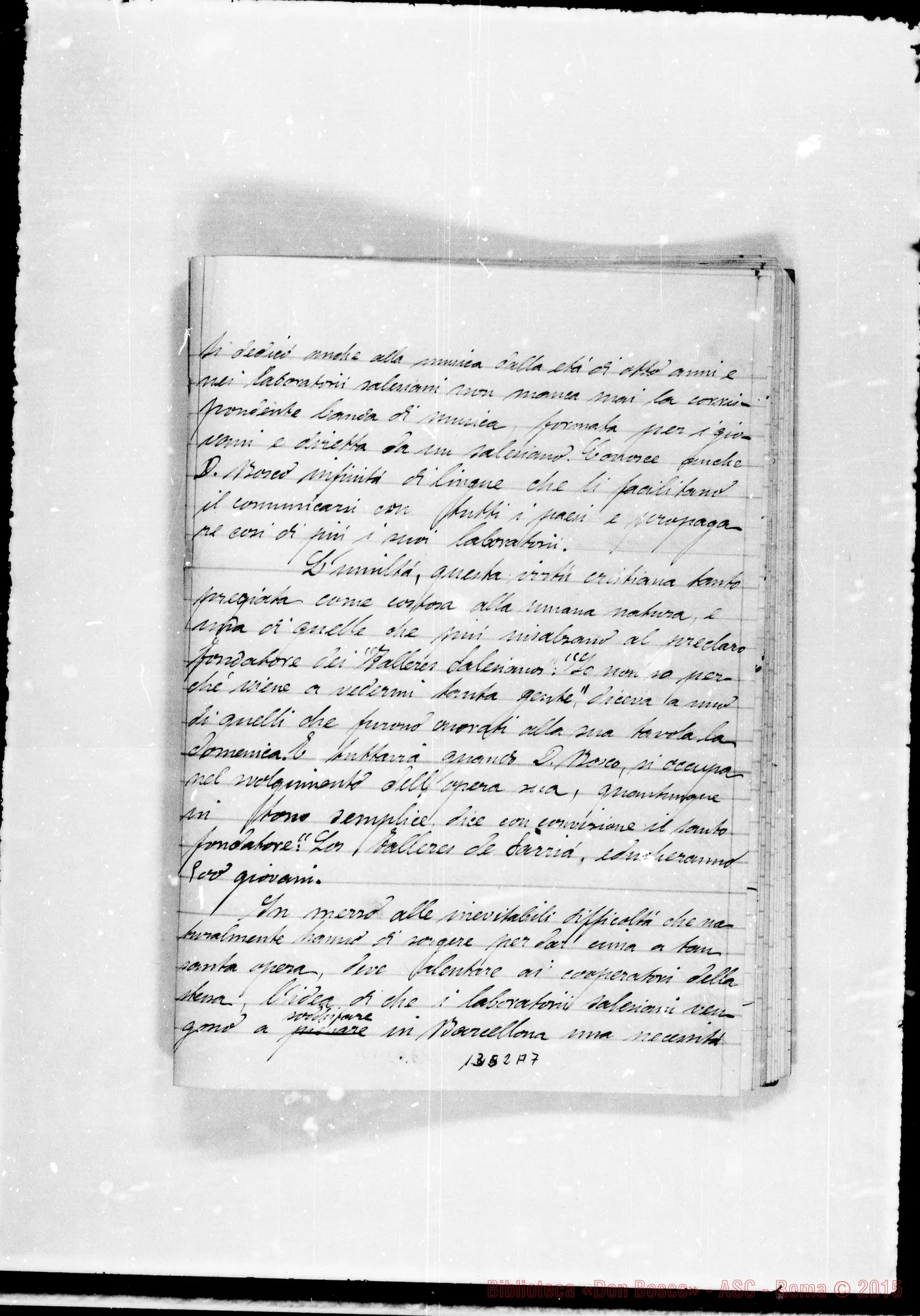 Fotogramma A 7 — SPAGNA: 1886: Copia di ritagli dei giornali sul soggiorno A Barcellona