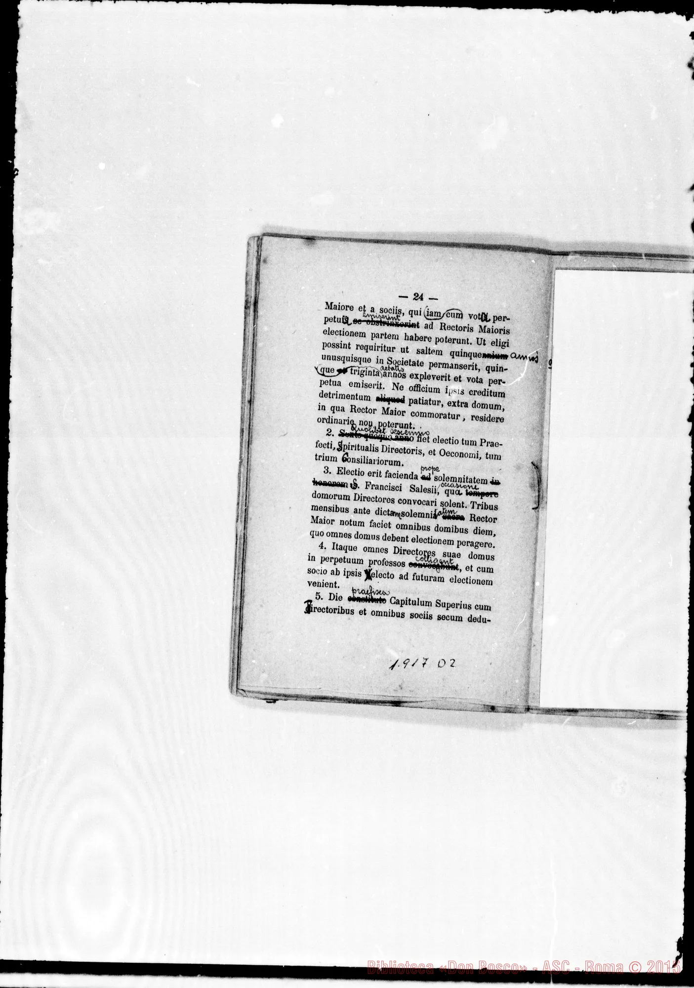 Fotogramma D 2 — «Regulae seu Constitutiones». Stampato con correz. ms.