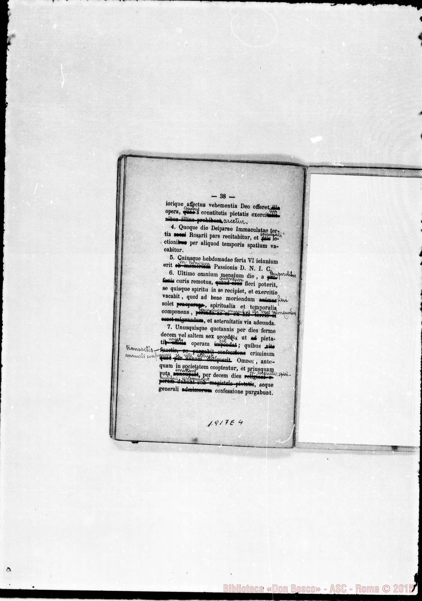 Fotogramma E 4 — «Regulae seu Constitutiones». Stampato con correz. ms.