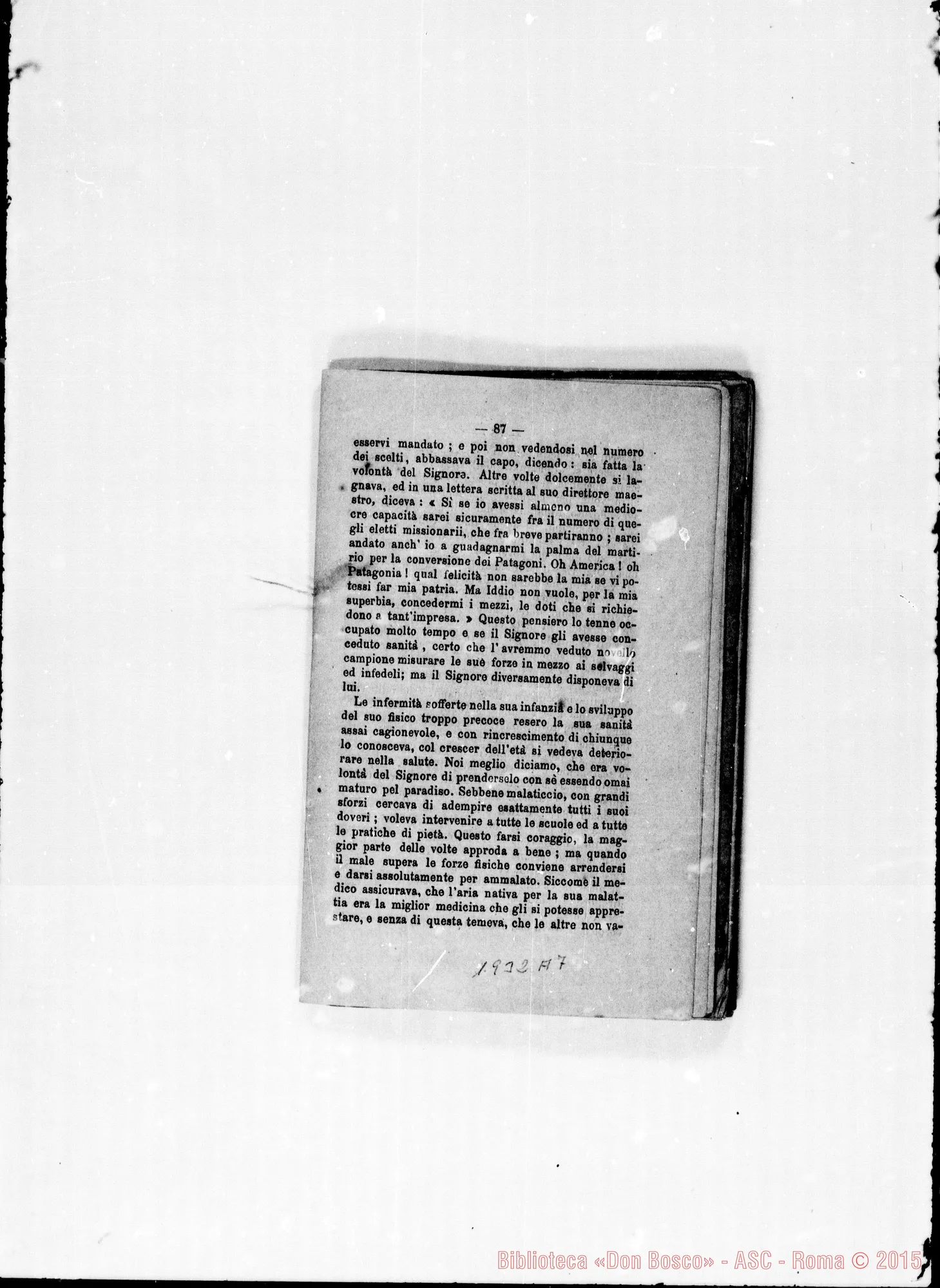 Fotogramma A 7 — 1879 in Francia: Case di Marsiglia E La Navarra