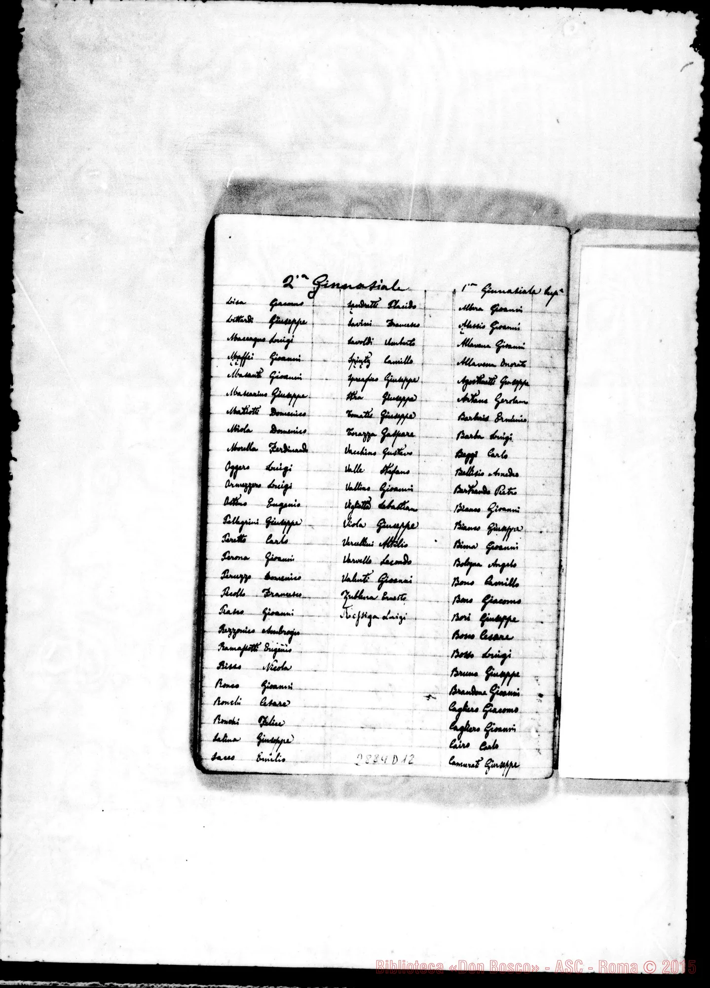 Fotogramma D 12 — di Salesiani, insegnanti, filosofi, teologi, alunni nelle diverse classi, negli anni 1872-73 E 1873-74, con note ms. di D. Rua